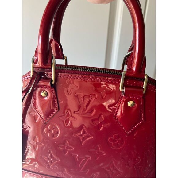 Louis Vuitton Monogram Alma BB‎ - Crossbody - Picture 11 of 16